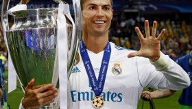 24岁法国全能中场备受瞩目，阿森纳、国际米兰、利物浦竞相争夺转会